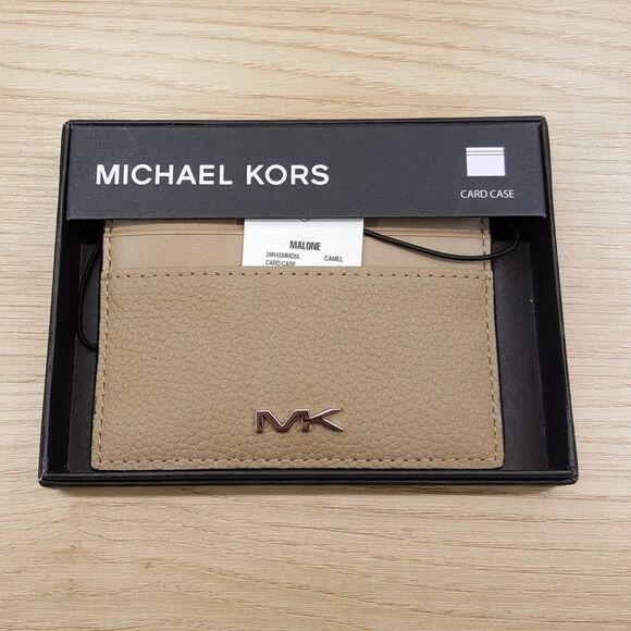 MICHAEL KORS Credit Card Case Holder Tan Pebbled Leather Wallet Logo $48 - Picture 2 of 5